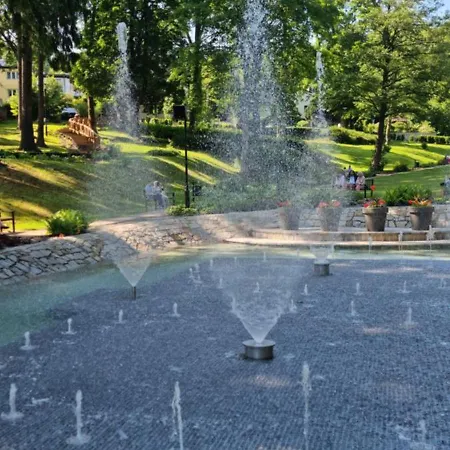 741 Slate - Zdroj جيدلينا زدروي